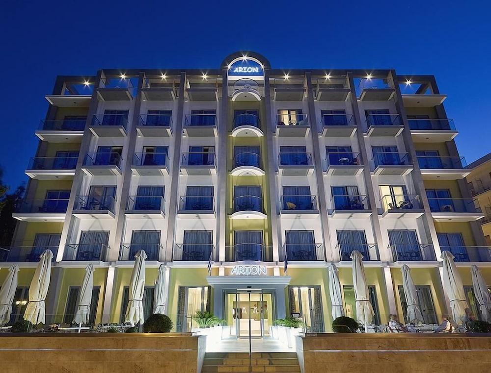 Arion Hotel Xylokastro Exteriör bild