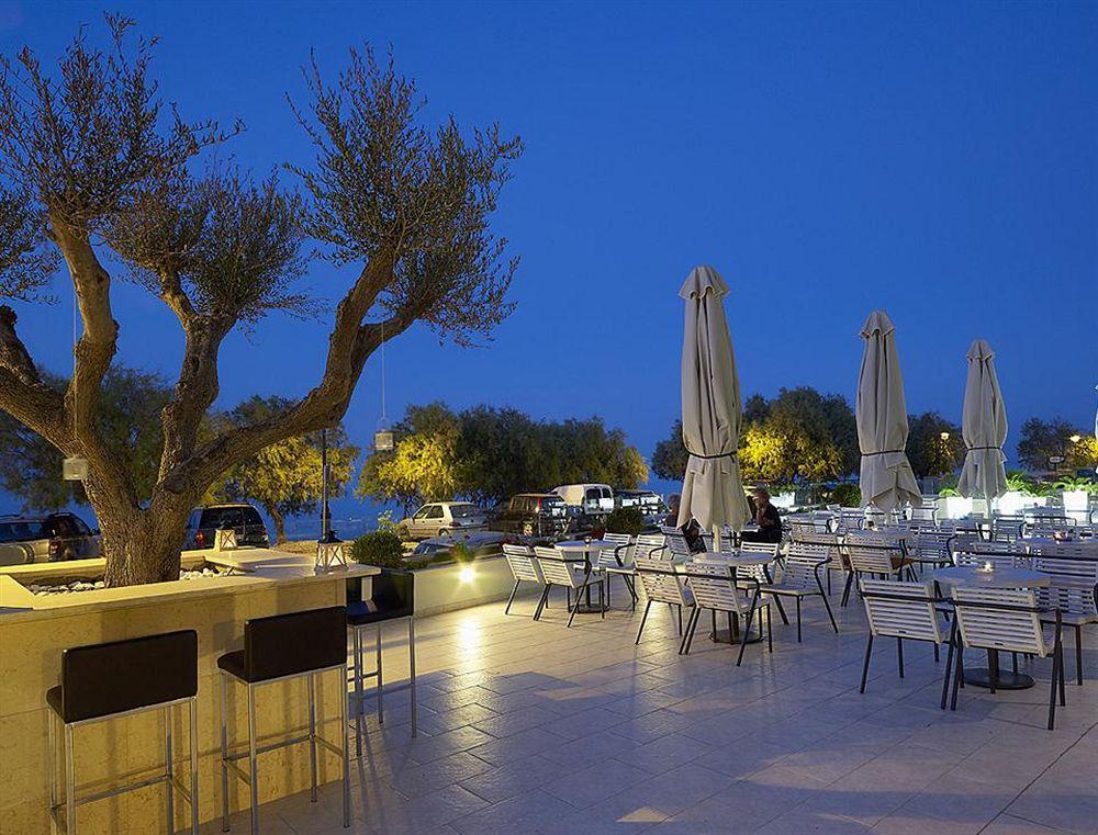 Arion Hotel Xylokastro Exteriör bild