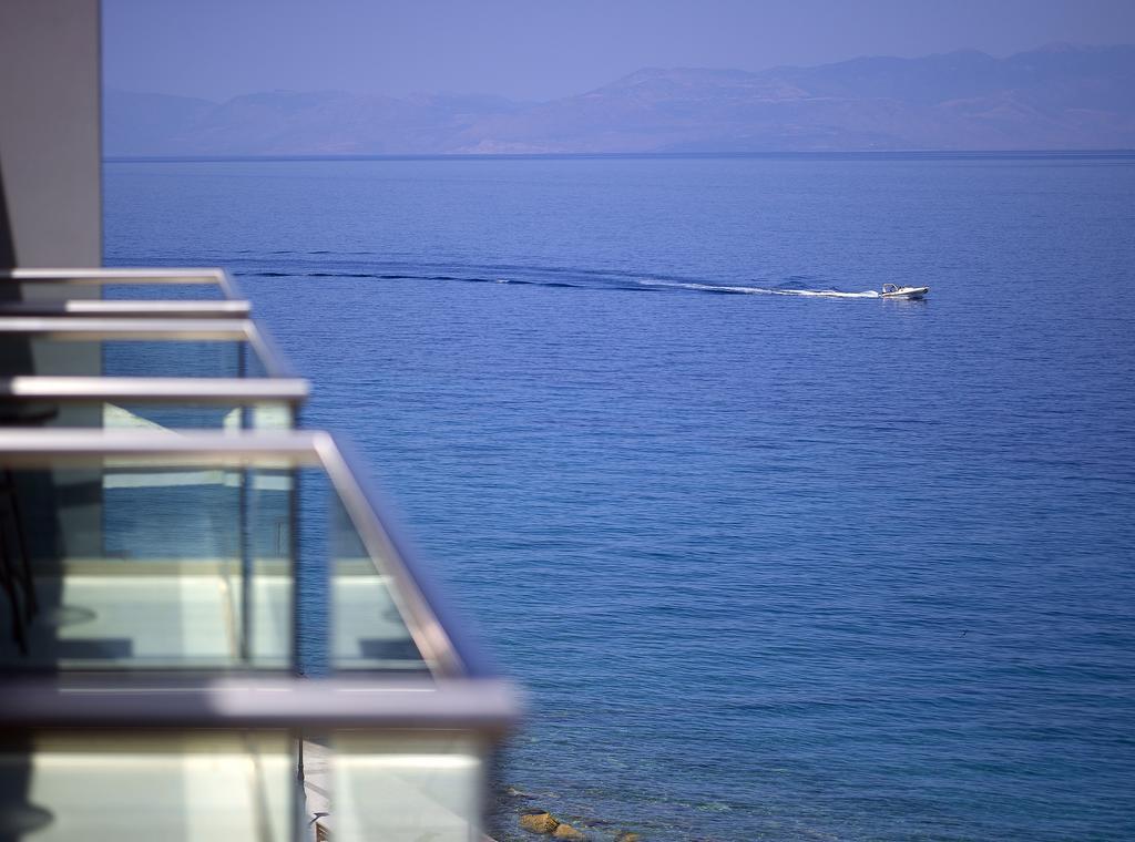 Arion Hotel Xylokastro Exteriör bild